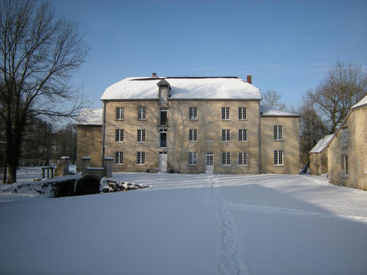 לינה וארוחת בוקר Mont-Notre-Dame Moulin Saurele מראה חיצוני תמונה